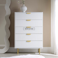 Miro Bedroom Set White Chester 5 Drawer