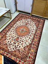 Modern 5 By 8 Ft Ss102