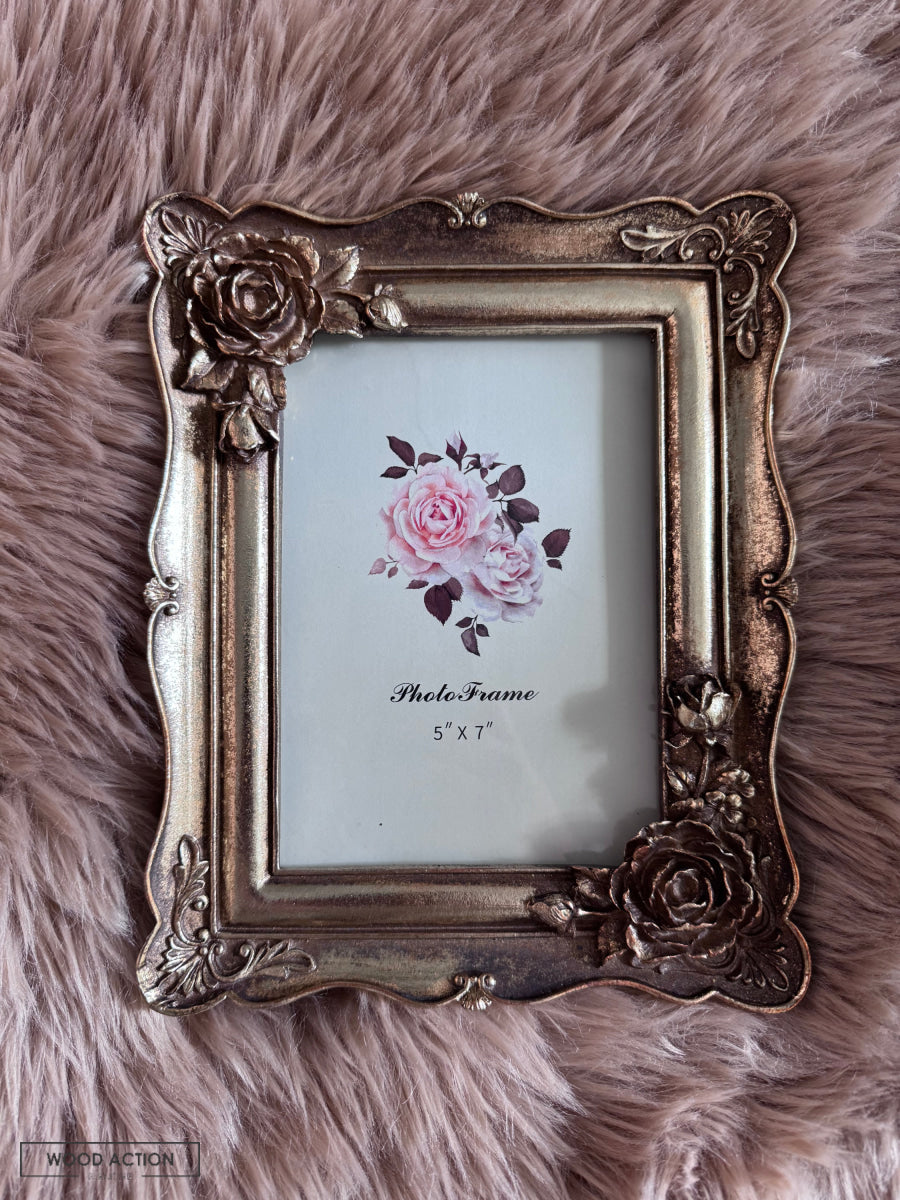 Resin Vintage Frame 19