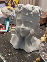 Surprised Kid Face Vase Grey