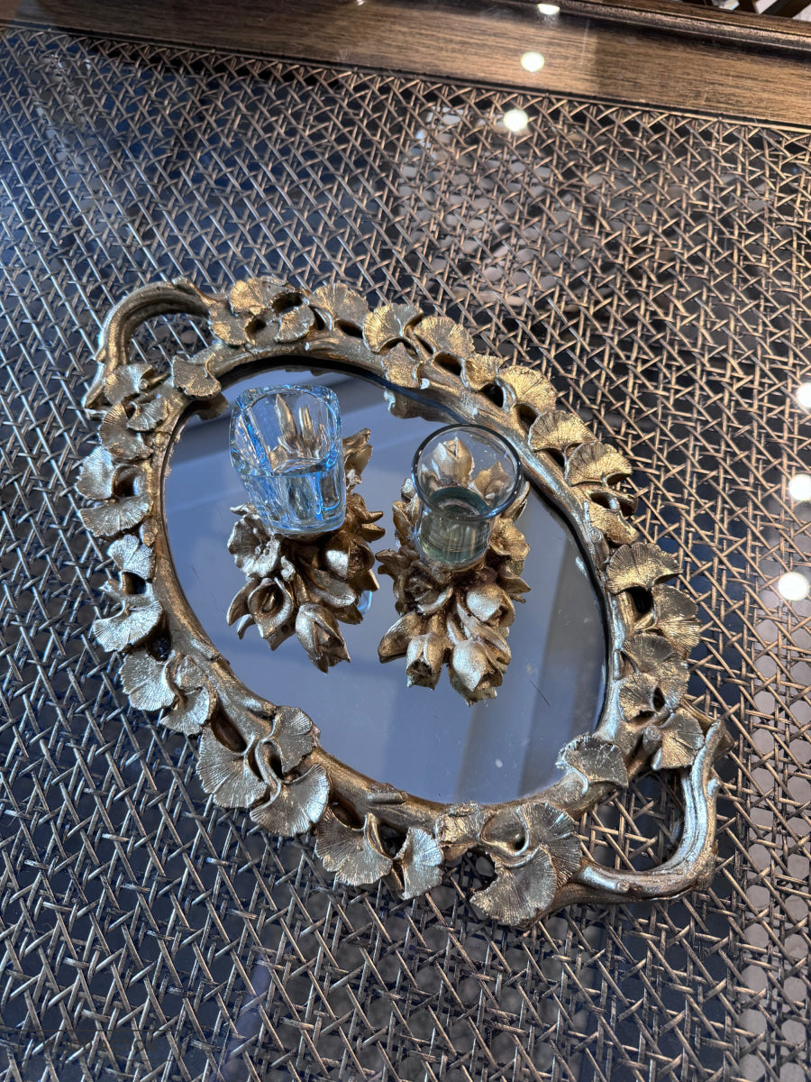 Tray 011